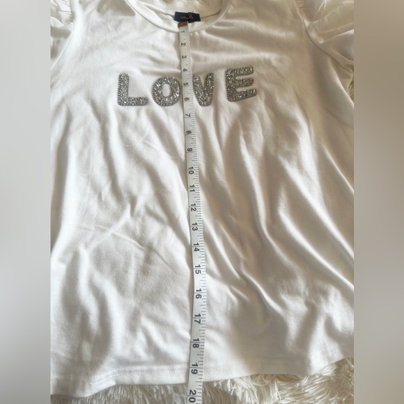 ONTWELFTH Rhinestone LOVE T-Shirt - Picture 9 of 10